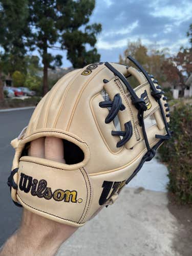 New 2023 Wilson A2000 Baseball Glove 11.5"