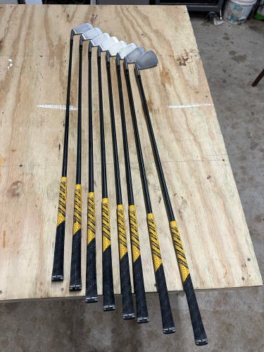 Men's Cobra Graphite Shaft Iron Set
