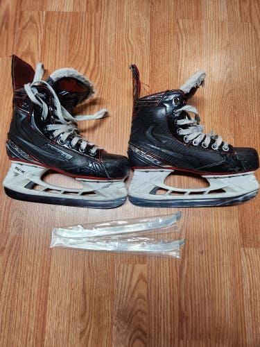 Bauer Vapor X2.7 Skates size 4.5 with new Tydan blades