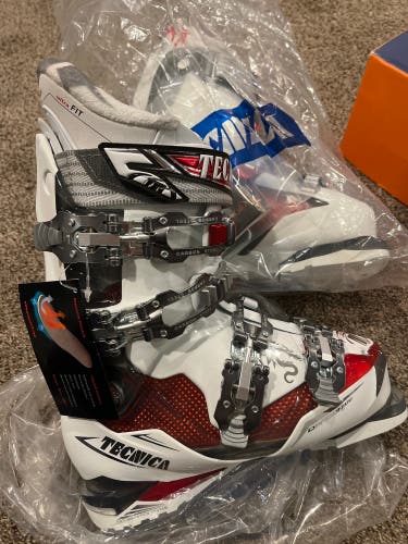 Tecnica Attiva Dragon 100Flex NIB!