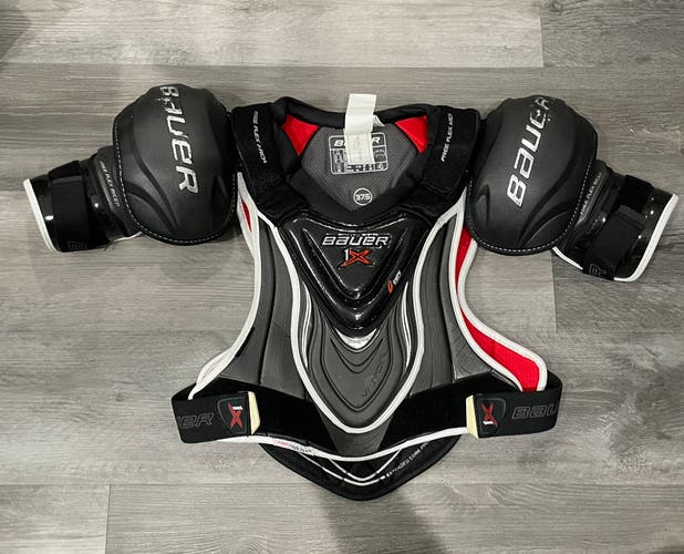 Senior Medium Bauer  Vapor 1X Shoulder Pads