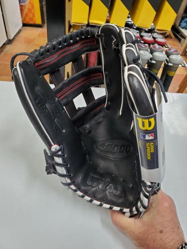 New Wilson A2000 1799SS Baseball Glove 12.75" FREE SHIPPING
