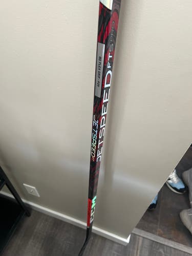 New Right Handed P29 JetSpeed FT5 Pro Hockey Stick