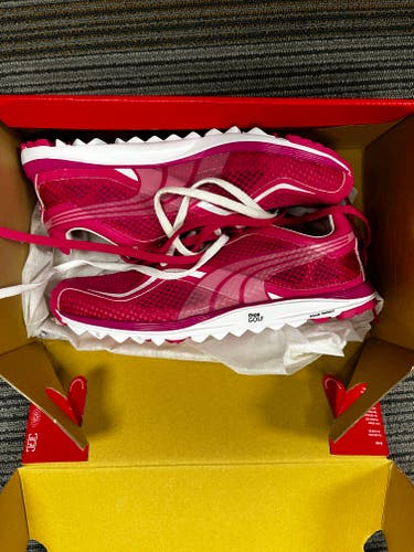New Women's Size 6.5 Puma FAAS Lite Mesh Golf Shoes
