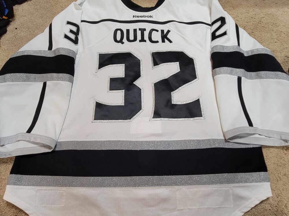 JONATHAN QUICK 13'14 Cup Season Los Angeles Kings Set 1 Game Worn Used Jersey
