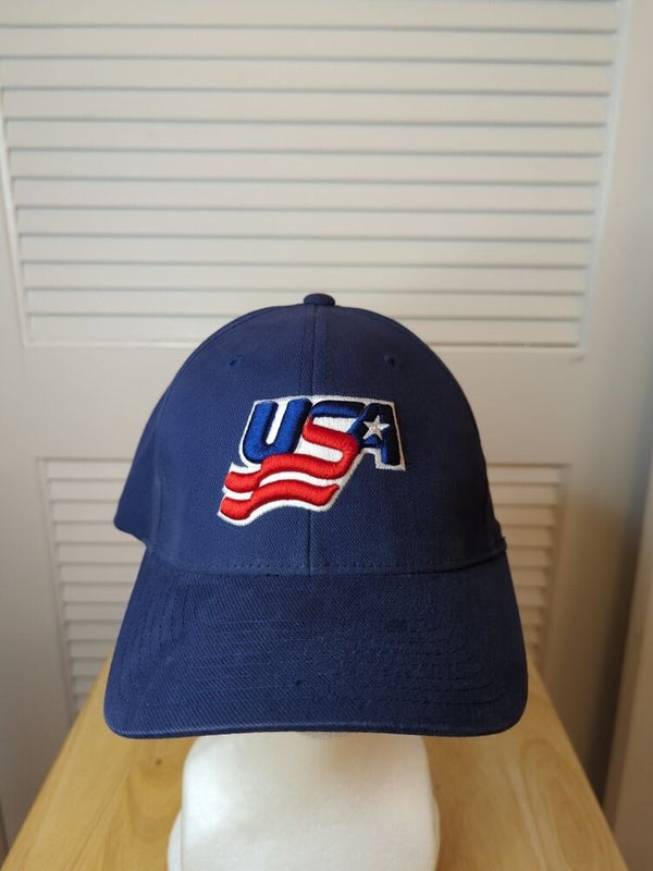 At Auction: Vintage NY Islanders CCM NHL Modellâ€™s Hat
