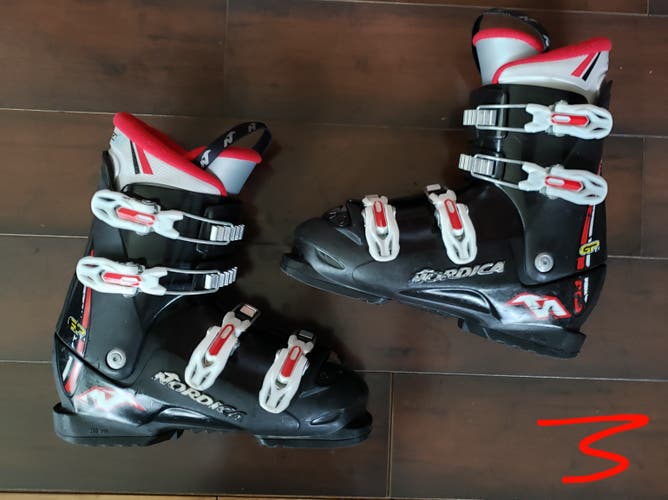 JR. Nordica GP TJ Ski Boots 290mm TEENAGER BOYS 7 YOUTH /25.0 *USED* WASHED/CLEAN