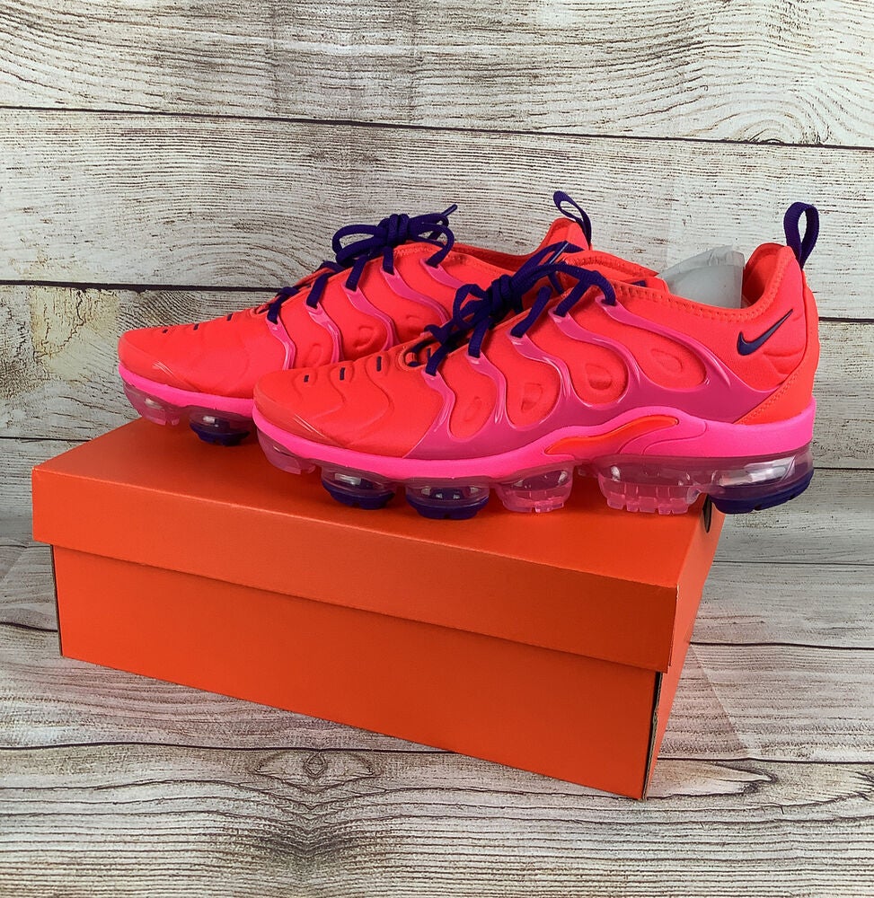 nike air vapormax plus bright crimson pink blast