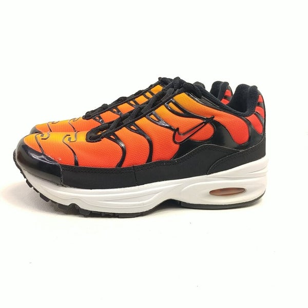 Nike Tuned 1 OG Orange Tiger Boys Shoes 3Y Running Sneakers BV5974 | SidelineSwap