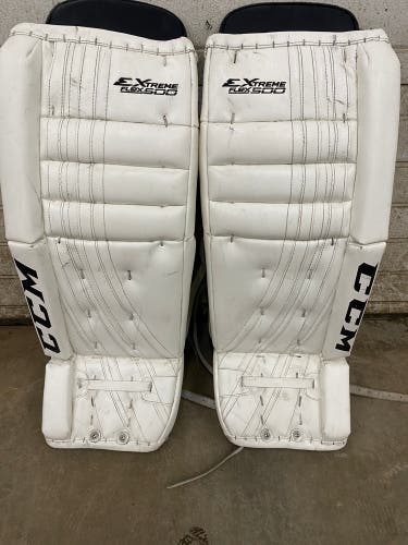 34" CCM  Extreme Flex 500 Goalie Leg Pads