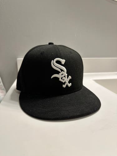 Fitted NWOT Chicago White Sox Hat