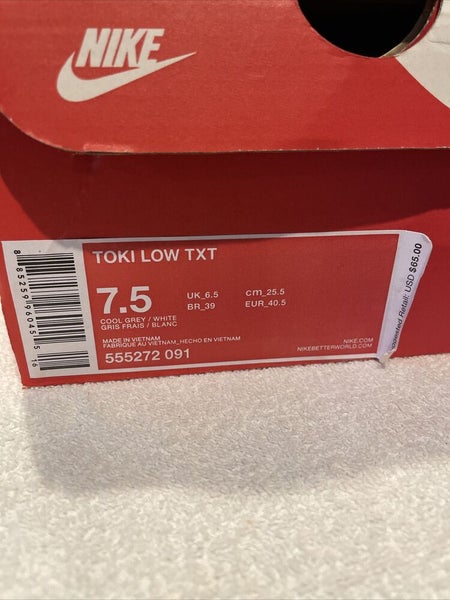 antena conectar provocar Brand New Size 7.5 Nike TOKI LOW TXT SNEAKERS | SidelineSwap