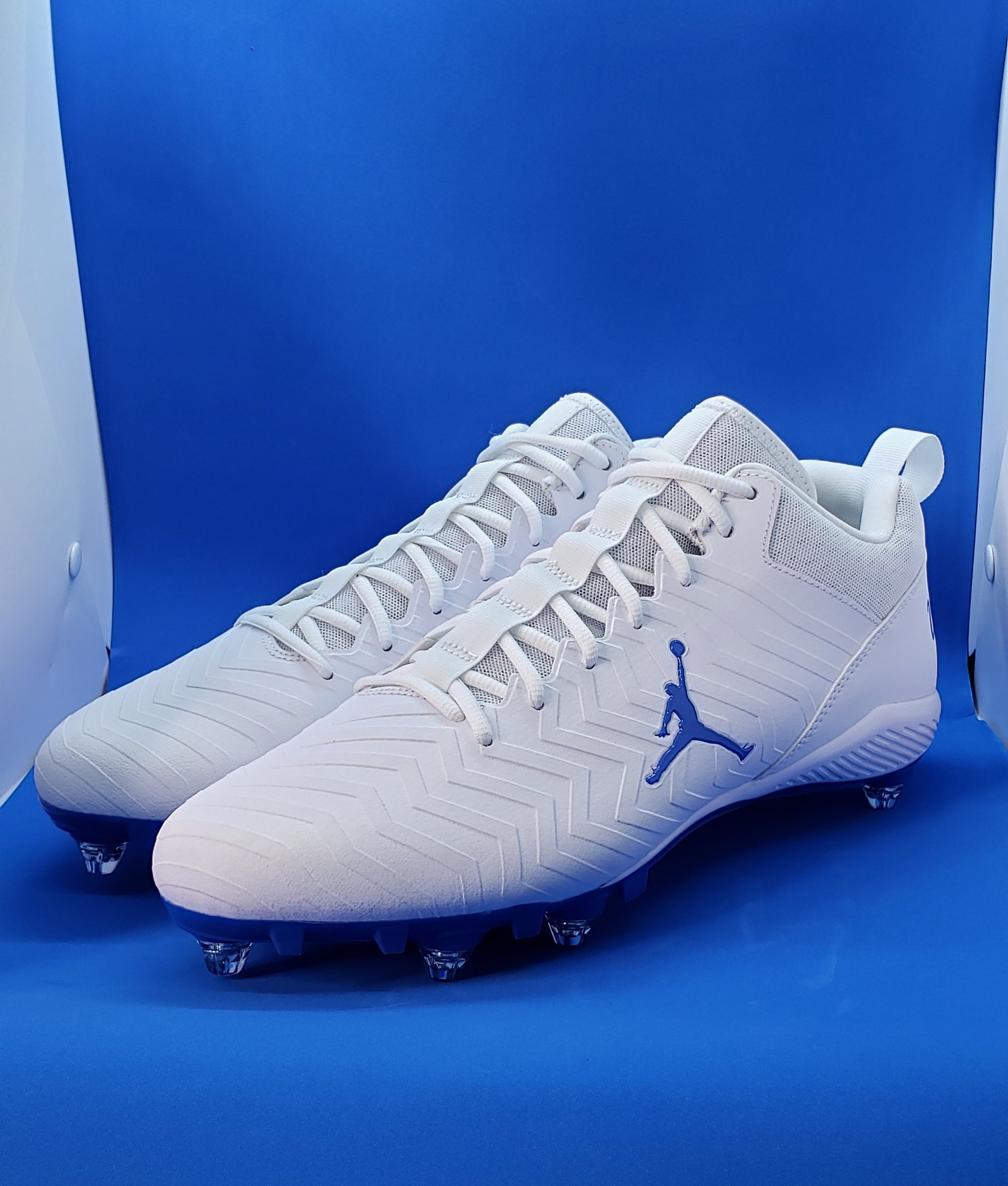 white jordan football cleats