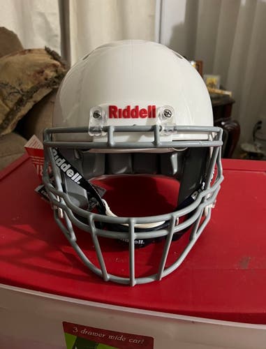 New Youth Medium Riddell Speed Helmet