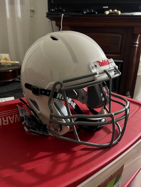 Riddell Football Red Helmet Riddell Youth Medium