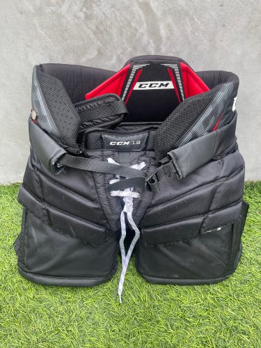 2021 CCM 1.9 goalie pants Intermediate Large