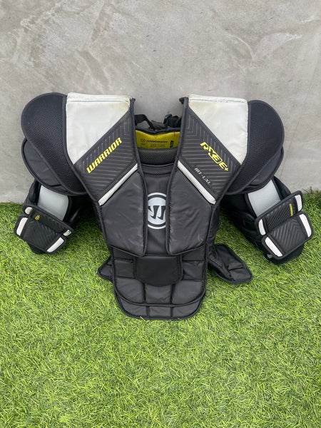 2021 WARRIOR RITUAL X3 E+ GOALIE CHEST PROTECTOR - INTERMEDIATE