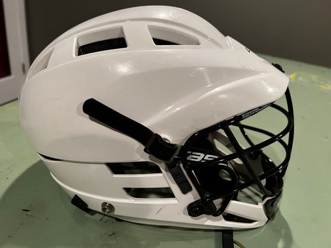 Used Player's Cascade CS Youth Helmet