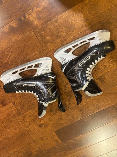 Senior Used Bauer Supreme 1S Hockey Skates Extra Wide Width Size 7