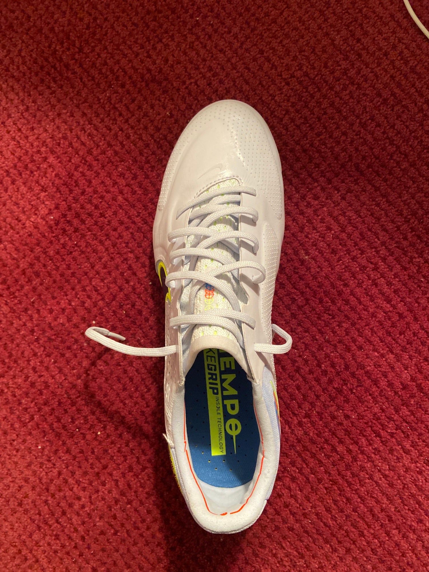 Unisex Size 9.0 (Women's 10) Nike Tiempo legend Cleats | SidelineSwap