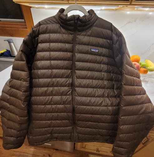 Brown Used Men's XXL Patagonia Jacket-Great Condition