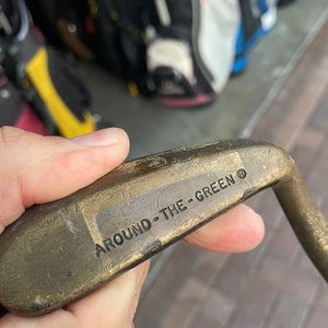 Vintage golf putter Around the green.  In right handed