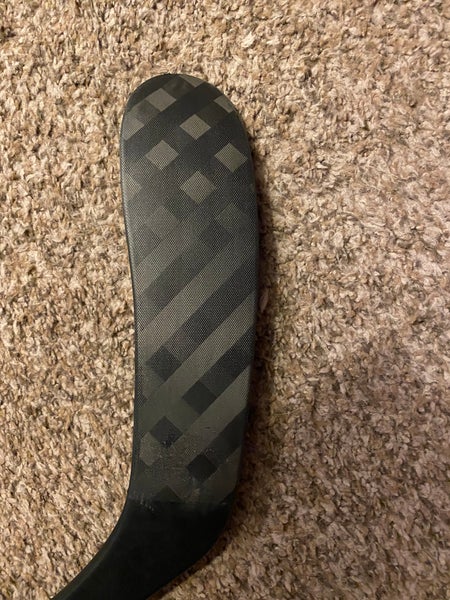 Used Right Handed P28 RibCor Pro 3 PMT Hockey Stick