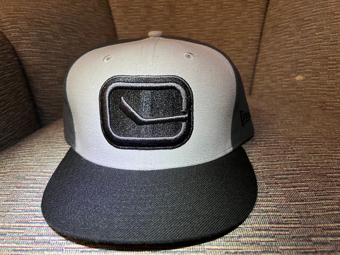 Vancouver Canucks silver/charcoal/black custom fitted