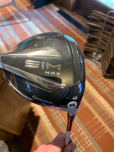 *New* RH Regular Flex 10.5 Loft SIM Max Driver