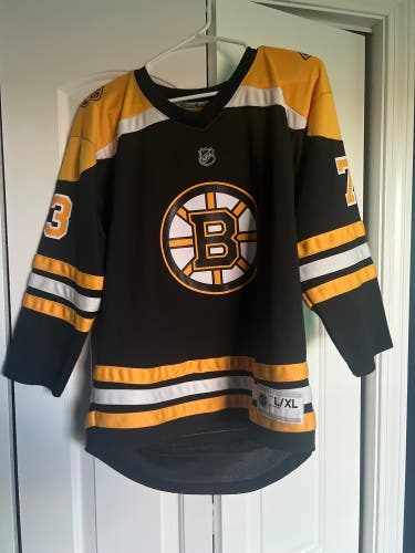 Boston Bruins Home jersey - Charlie Mcavoy
