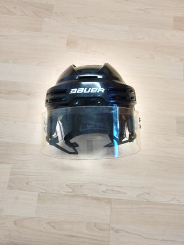 Used Small Bauer Re-Akt 75 Helmet