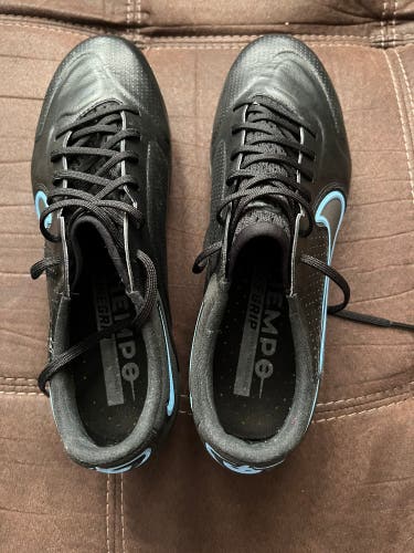Black New Size 9.5 (Women's 10.5) Nike Tiempo legend Cleats