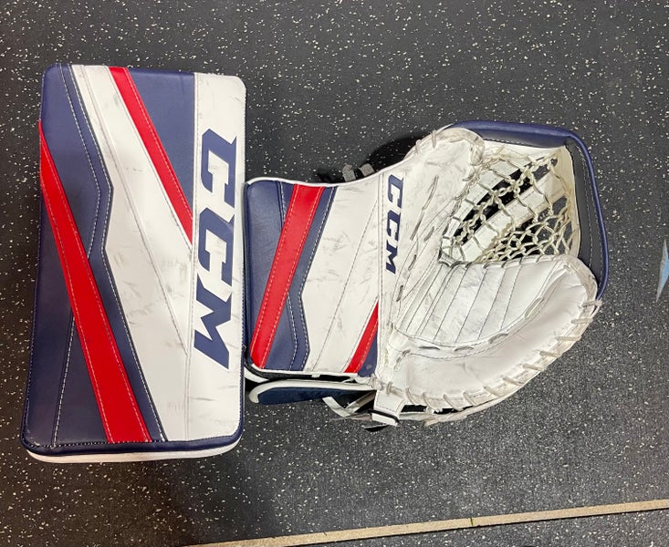 Used CCM Extreme Flex III E3.9 Glove and Blocker Set