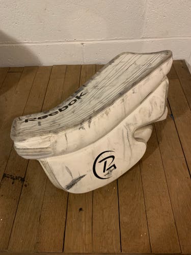 Used Reebok Premier 14K Full Right Goalie Blocker