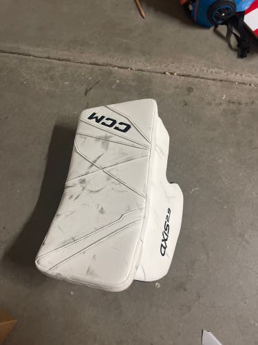 Used Full Right Axis 2 Blocker