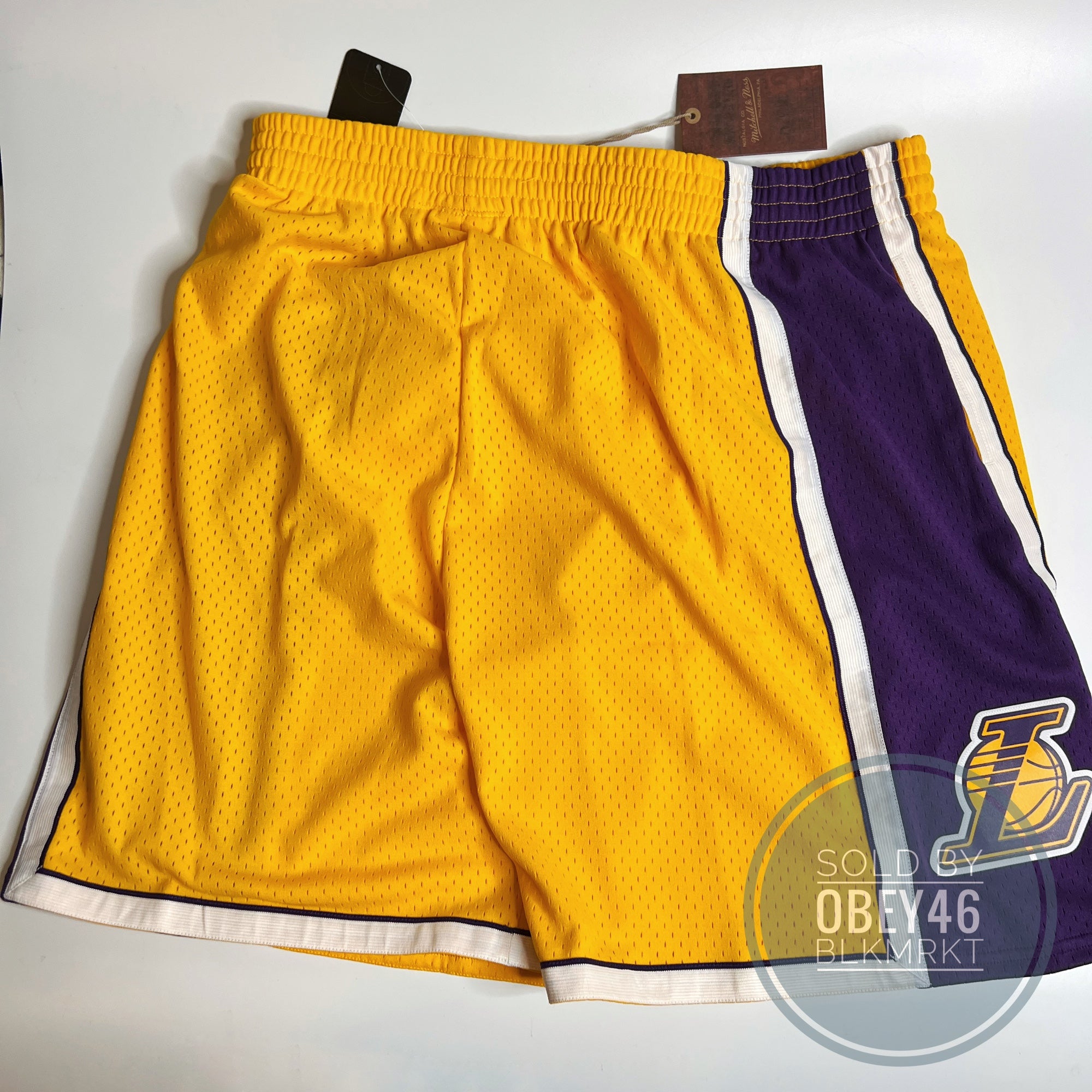 Mitchell & Ness ASTRO SWINGMAN SHORT - LOS ANGELES LAKERS Brown