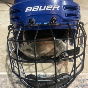 Used Medium Bauer  Re-Akt 75 Helmet (with Cage)