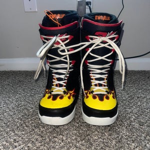 Thirty two Snowboard Boots