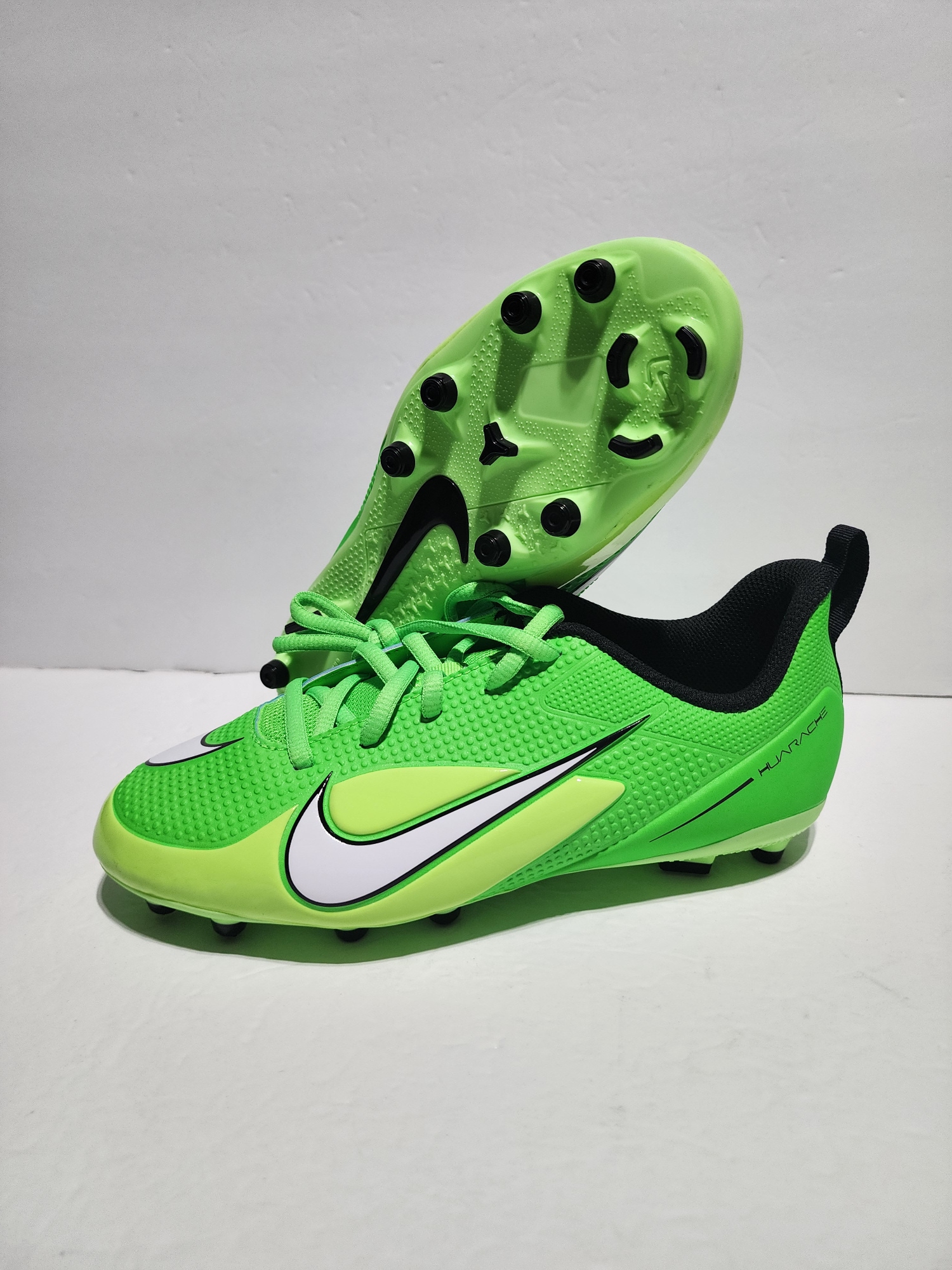 New Nike Alpha Huarache Lacrosse Athletic Cleats Kids Size 5.5Y CZ6557-300 Green NO BOX
