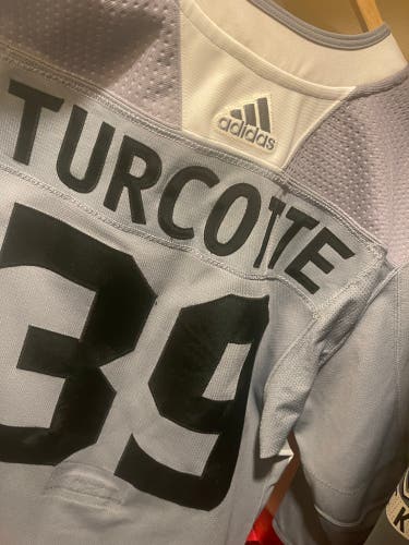 MIC Practice worn used LA Kings Hockey Jersey Alex Turcotte