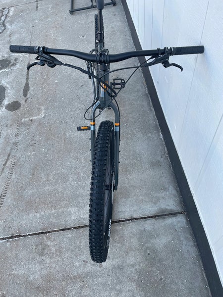 Breezer Bomber Thunder Mountain Bike Large Breezer Thunder