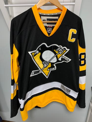 Pittsburgh Penguins Hockey Jersey