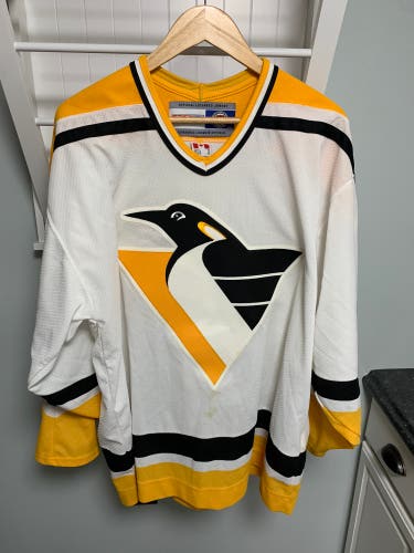 Pittsburgh Penguins Hockey Jersey