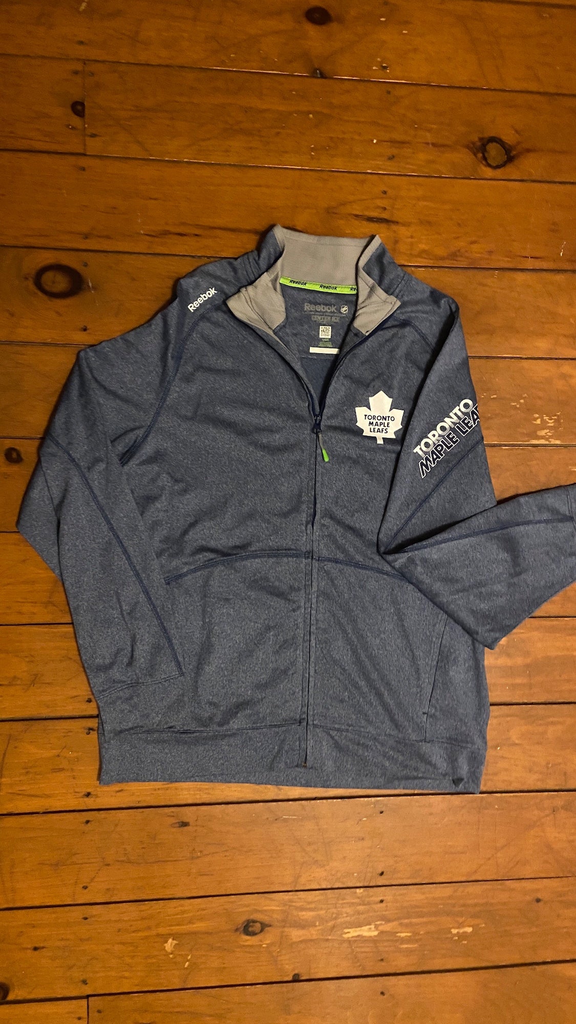  '47 Toronto Maple Leafs NHL Heavyweight Jersey Lacer Hoodie -  Medium : Sports & Outdoors
