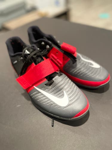 Nike Romaleos 3 (black/grey/red)
