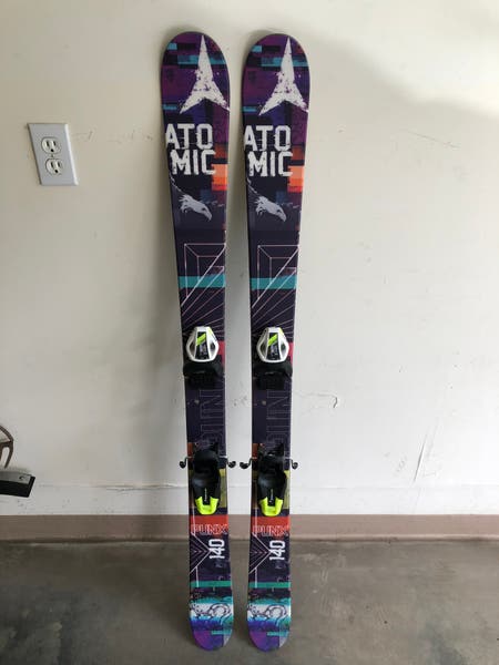 New Atomic Punx Skis With Tyrolia Bindings 140cm | SidelineSwap