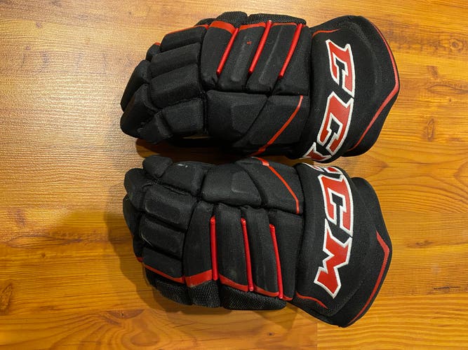 CCM 13"  JetSpeed FT370 Gloves