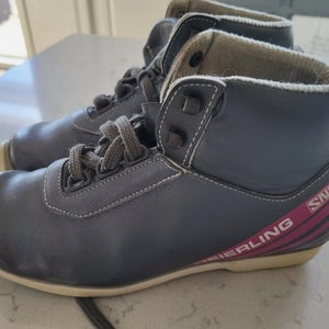Women's Heierling SNS Size 6.5 Used Cross Country Ski Boots