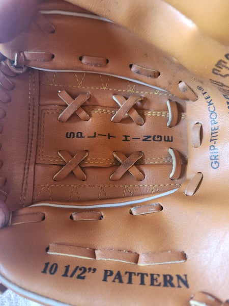 BARRY BONDS Medium Size WILSON Baseball Glove A2275 Ex 