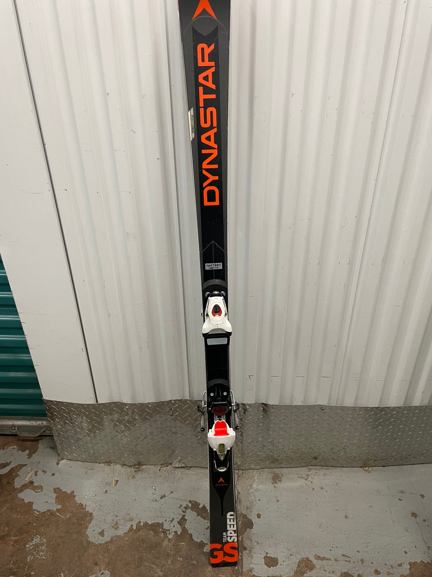 Dynastar Team Speed GS ski 158 with Look bindings | SidelineSwap